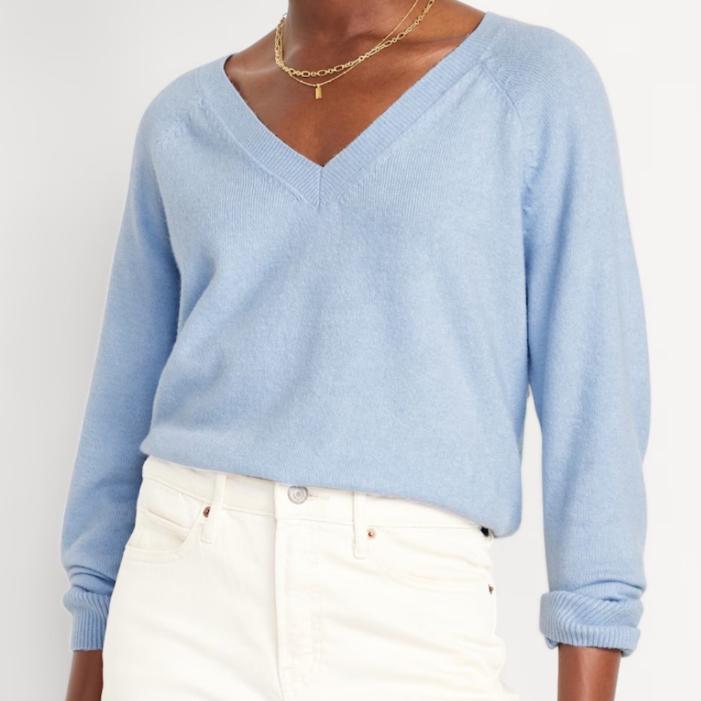 Old Navy SoSoft Loose V Neck sweater
